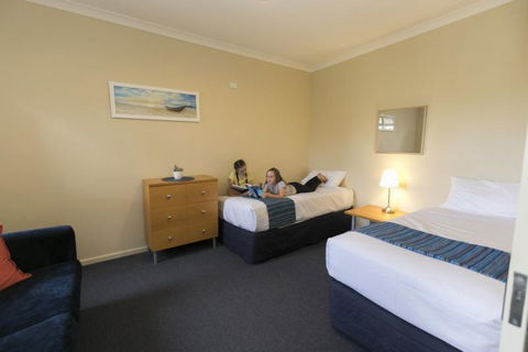 Amalfi Resort - Melbourne Tourism 9