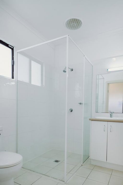 Artesian Spa Motel - Melbourne Tourism 11