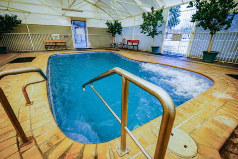 Artesian Spa Motel - Melbourne Tourism 2