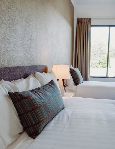 Artesian Spa Motel - Melbourne Tourism 8