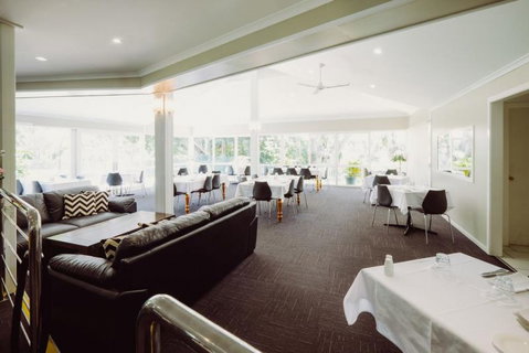 Artesian Spa Motel - Melbourne Tourism 19
