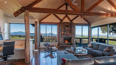 Merrindie - Melbourne Tourism 0