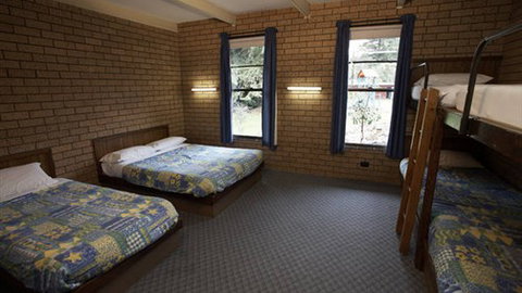 Feathertop Chalet - Melbourne Tourism 0