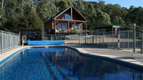 Karoonda Olive Grove Retreat At Mt Buffalo Olives - Melbourne Tourism 0