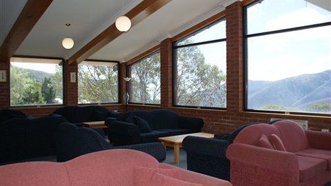 Gebi's Apartments - Melbourne Tourism 0