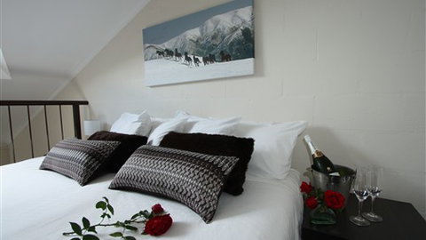 Summit Ridge Alpine Lodge - Melbourne Tourism 3