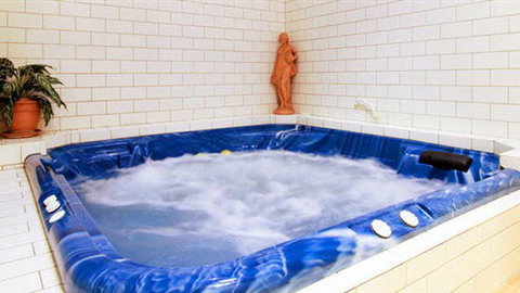 Melba Lodge - Melbourne Tourism 2