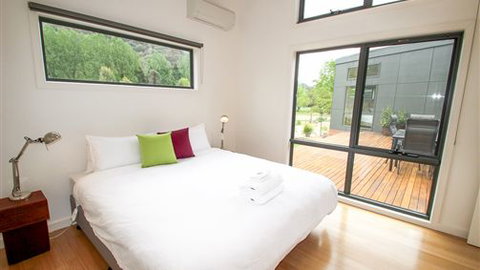 The BASE Luxury Villas - Melbourne Tourism 2