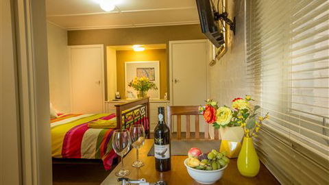 Benson House And Benson Lodge - Melbourne Tourism 5