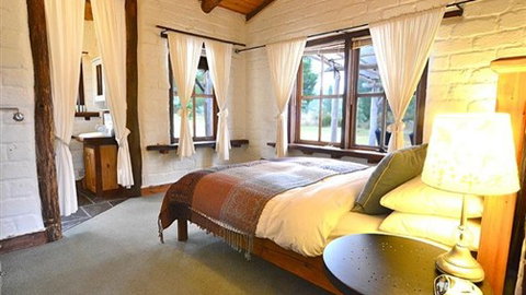 Feathertop Retreat - Melbourne Tourism 0
