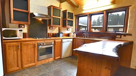 Feathertop Retreat - Melbourne Tourism 1