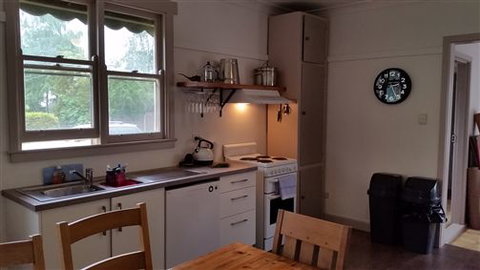 Lakeside Vista Holiday House - Melbourne Tourism 1
