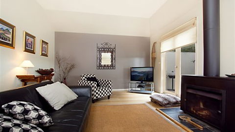 Lake Como Villa & Studio - Daylesford - Melbourne Tourism 0
