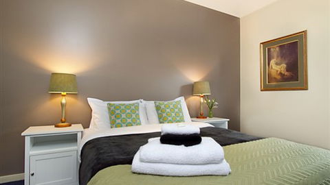 Lake Como Villa & Studio - Daylesford - Melbourne Tourism 1