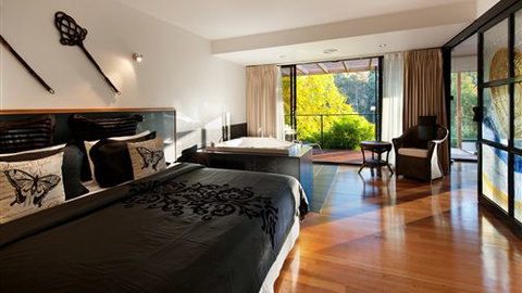 Springs Spa Villa - Melbourne Tourism 0