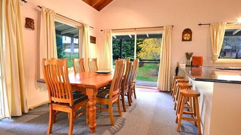 Camellia Lodge - Melbourne Tourism 0