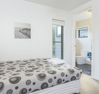 Serenity Torquay Ocean View Luxury Beachfront - Melbourne Tourism