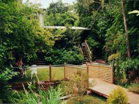 Aldgate Lodge Bed & Breakfast - Melbourne Tourism 1
