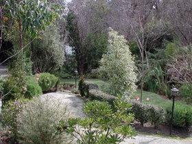 Aldgate Lodge Bed & Breakfast - Melbourne Tourism 2