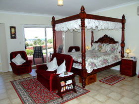 Close Encounters Bed And Breakfast - Melbourne Tourism 1