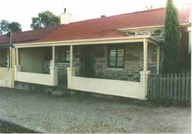 Lavender Cottage Bed And Breakfast Accommodation - Melbourne Tourism 0