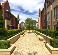 Majestic Old Lion Apartments - Melbourne Tourism