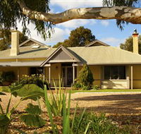 Whistler Farm - Melbourne Tourism