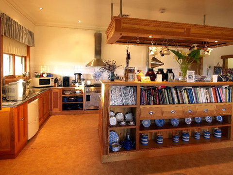 Abbotsford Country House - Melbourne Tourism 3