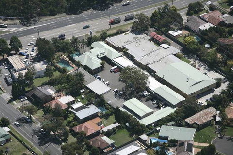 Abcot Inn - Melbourne Tourism 0