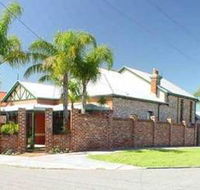 Above Bored Bed and Breakfast - Melbourne Tourism
