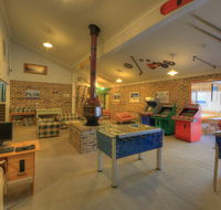 Acacia Snowy Motel - Melbourne Tourism