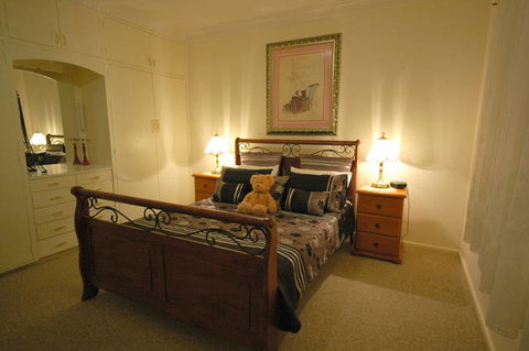 Admurraya House - Melbourne Tourism 0