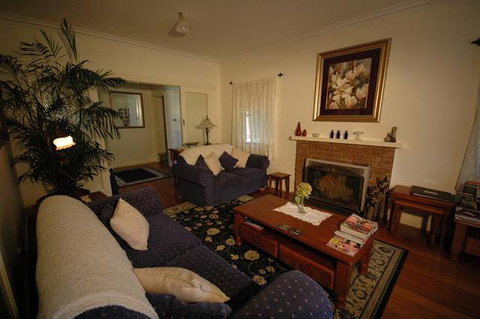 Admurraya House - Melbourne Tourism 3