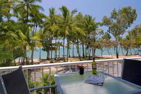 Agincourt Beachfront Apartments - Melbourne Tourism 1