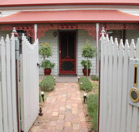 Airleigh Rose Cottage - Melbourne Tourism
