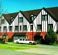 Albury Manor House - Melbourne Tourism
