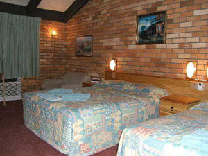 All Travellers Motor Inn - Melbourne Tourism 0