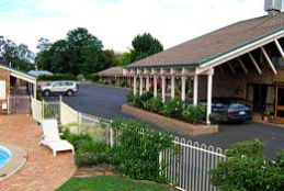 All Travellers Motor Inn - Melbourne Tourism 4