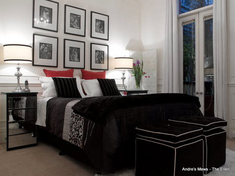 Andre's Mews - Melbourne Tourism 10