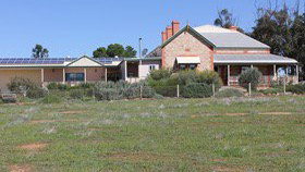 Peggy's Retreat - Melbourne Tourism 3
