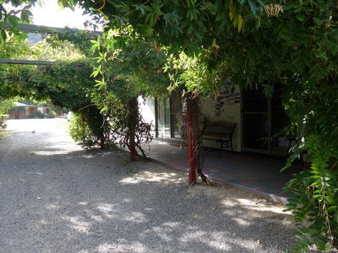 Tim's Place - Melbourne Tourism 9