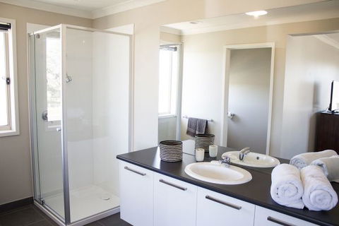 Ballarat Luxury Villas - Melbourne Tourism 2