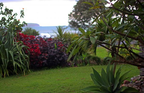ArtHOUSE Beachfront Accommodation - Melbourne Tourism 6