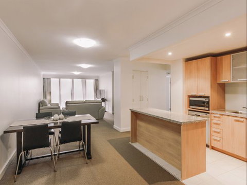 Newcastle Central Plaza Apartment Hotel - Melbourne Tourism 1