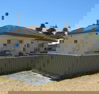 Walters Holiday Home - Melbourne Tourism