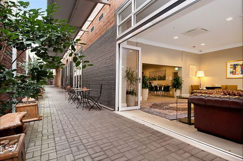 Adabco Boutique Hotel - Melbourne Tourism 1