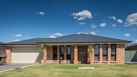 Barossa Family Holiday Home - Melbourne Tourism 3