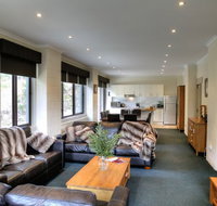 Cedarwood Apartments - Melbourne Tourism