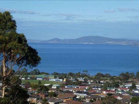 Charbella's On Norma - Melbourne Tourism 0