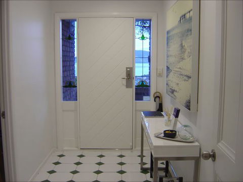 Charbella's On Norma - Melbourne Tourism 6